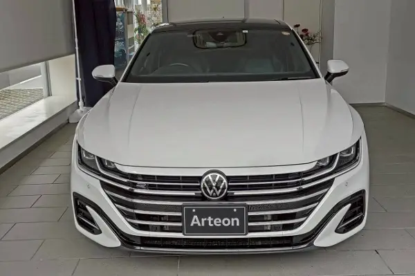 2023 Volkswagen Arteon — photo 8 | Tuminion Kenya