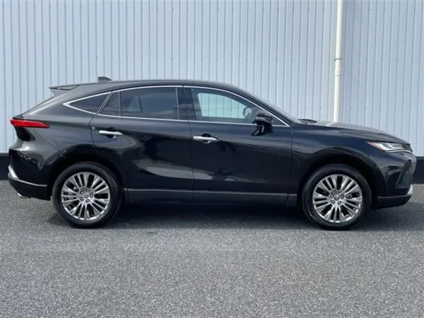 2024 Toyota Harrier — photo 9 | Tuminion Kenya