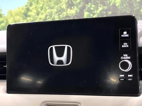 2022 Honda Vezel — photo 7 | Tuminion Kenya