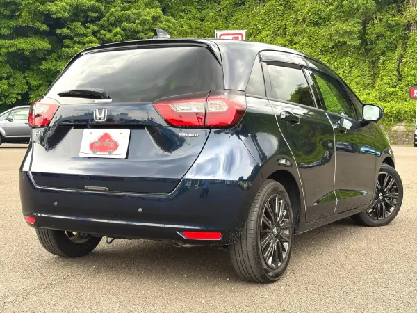 2021 Honda Fit — photo 2 | Tuminion Kenya