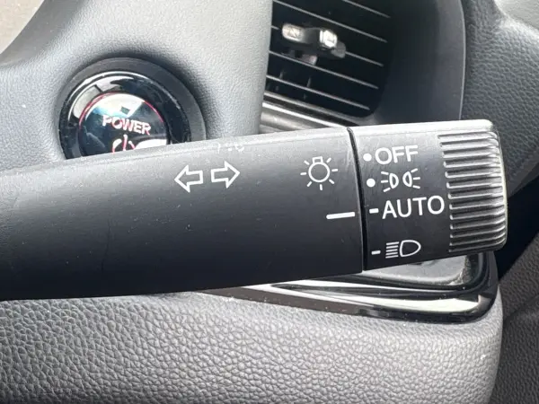 2021 Honda Fit — photo 9 | Tuminion Kenya