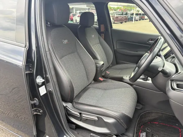 2021 Honda Fit — photo 7 | Tuminion Kenya