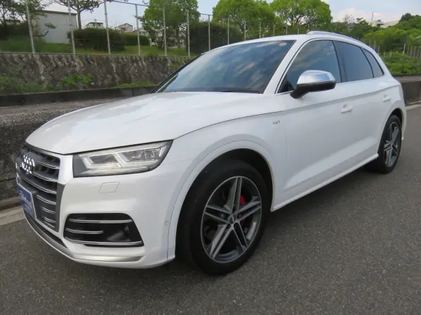 Audi SQ5 3.0 4WD Virtual Cockpit 12.3-inch Digital Meter Red Brake Calipers Matrix LED Headlights Bang & Olufsen 3D Advanced Sound System 19 Speakers Front/Rear Drive Recorder Half Leather (White)