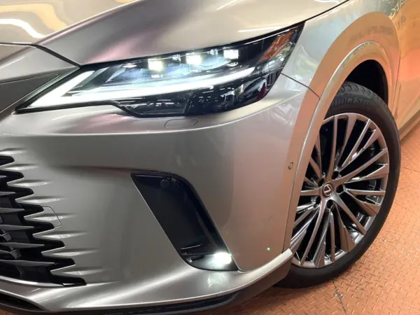 2025 Lexus Rx — photo 8 | Tuminion Kenya