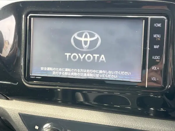 2021 Toyota Hilux — photo 3 | Tuminion Kenya