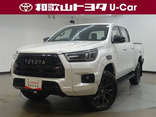 2024 Toyota Hilux — photo 1