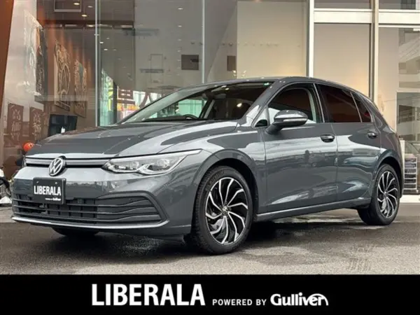 2022 Volkswagen Golf — photo 1