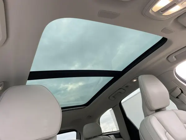 2022 Volvo Xc60 — photo 2 | Tuminion Kenya