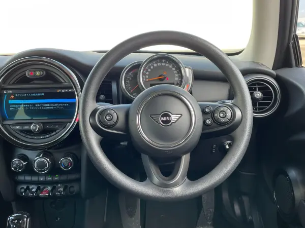 2020 Mini Cooper — photo 3 | Tuminion Kenya