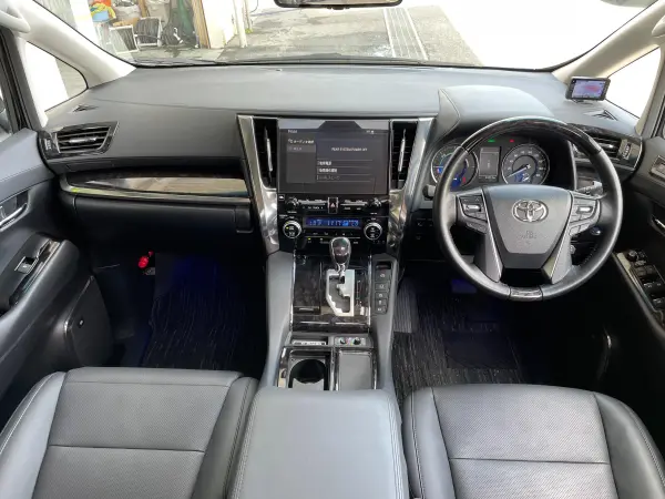 2020 Toyota Alphard — photo 2 | Tuminion Kenya