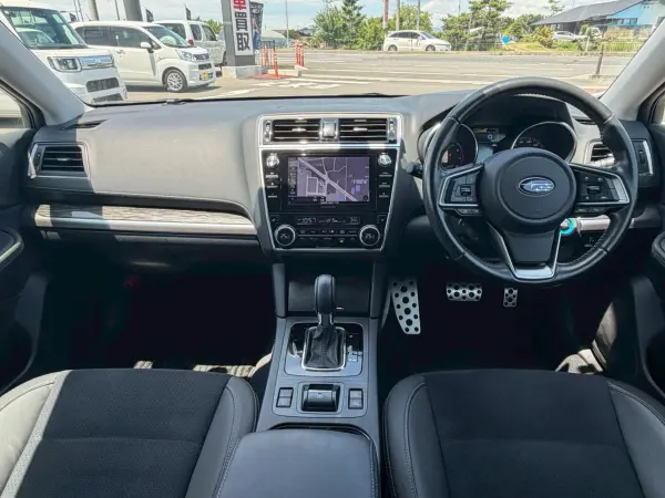 2020 Subaru Legacy Outback — photo 2 | Tuminion Kenya