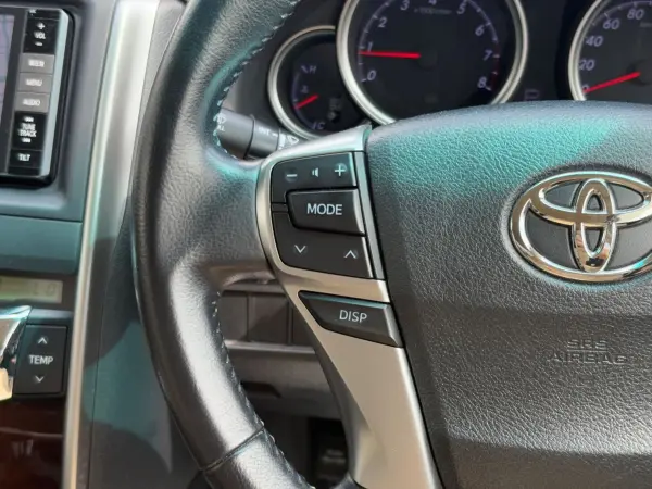 2015 Toyota Mark  X — photo 9 | Tuminion Kenya