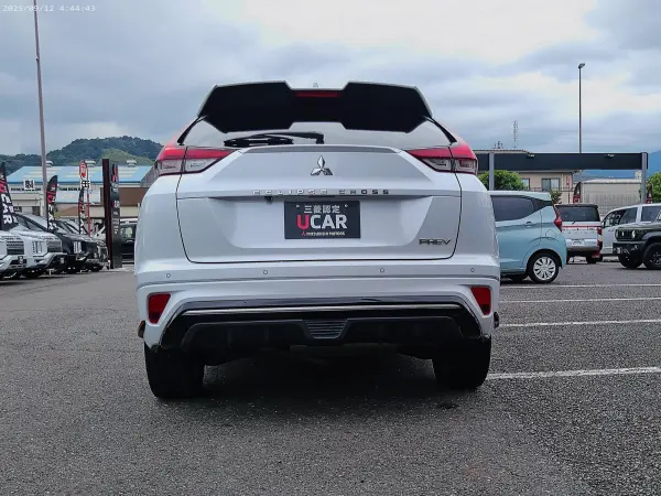 2021 Mitsubishi Eclipse Cross — photo 3 | Tuminion Kenya