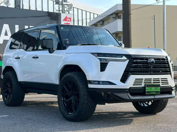 2025 Lexus Gx — photo 9 | Tuminion Kenya