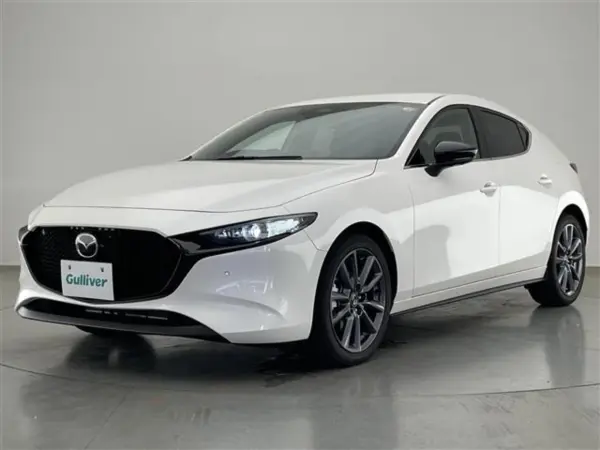2023 Mazda 3 Fastback — photo 9 | Tuminion Kenya
