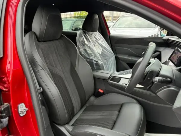 2025 Peugeot 308 — photo 8 | Tuminion Kenya