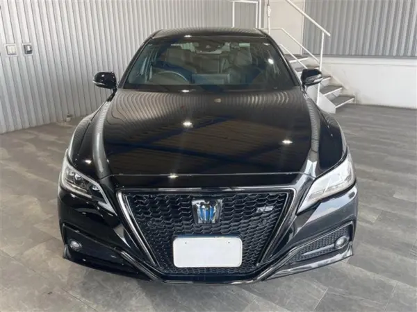 2022 Toyota Crown — photo 8 | Tuminion Kenya
