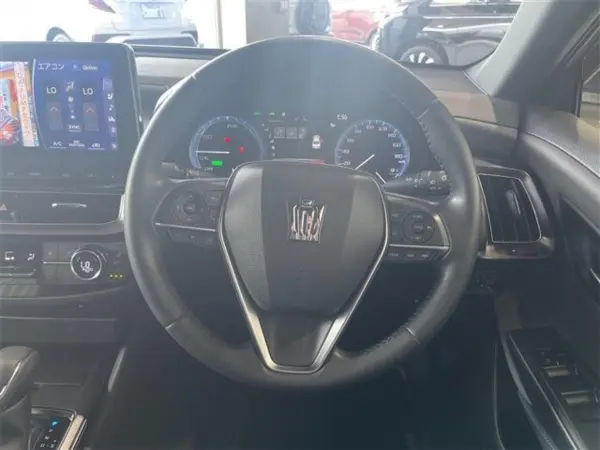 2022 Toyota Crown — photo 3 | Tuminion Kenya