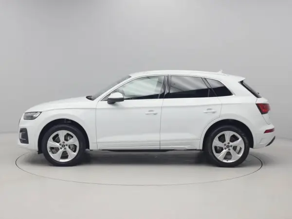 2025 Audi Q5 — photo 3 | Tuminion Kenya