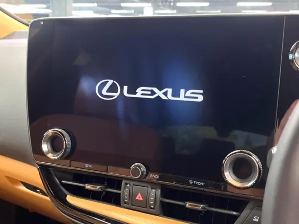2024 Lexus Nx — photo 3 | Tuminion Kenya