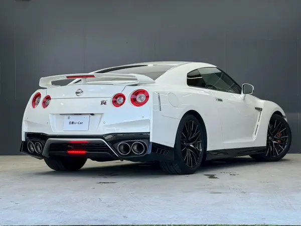 2019 Nissan Gt-r — photo 2 | Tuminion Kenya