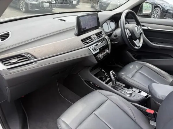 2022 Bmw X1 — photo 3 | Tuminion Kenya