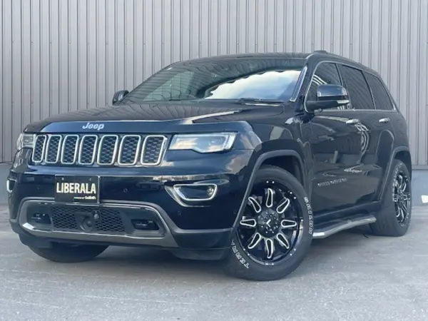 2019 Jeep Grand Cherokee — photo 8 | Tuminion Kenya