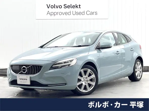 Volvo V40 D4 Inscription Diesel Turbo (Amazon Blue)