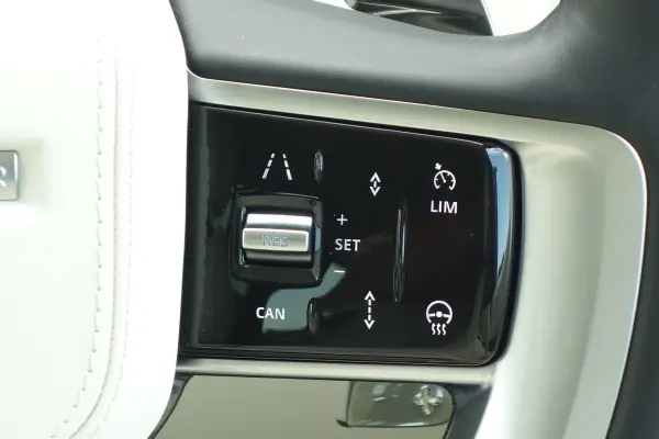 2025 Landrover Rangerover — photo 8 | Tuminion Kenya