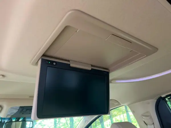 2017 Toyota Alphard — photo 7 | Tuminion Kenya