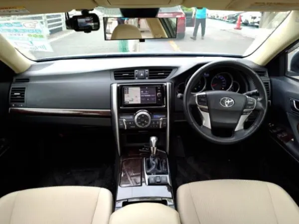 2017 Toyota Mark  X — photo 3 | Tuminion Kenya