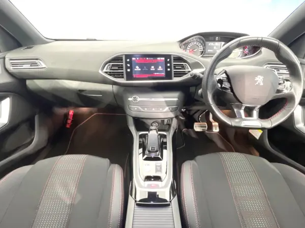 2019 Peugeot 308 — photo 2 | Tuminion Kenya