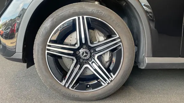2025 Mercedes-benz Glc — photo 3 | Tuminion Kenya