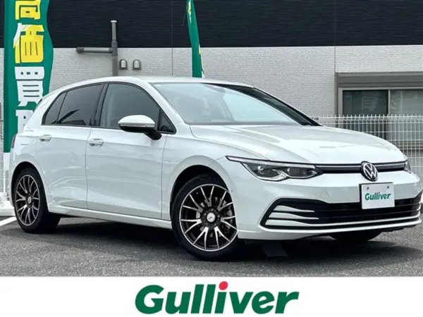 2021 Volkswagen Golf — photo 1