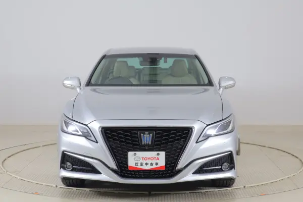 2018 Toyota Crown — photo 9 | Tuminion Kenya