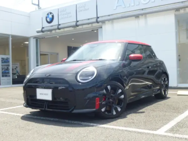 2025 Mini Cooper — photo 1
