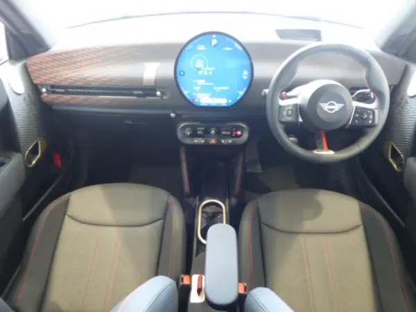 2025 Mini Cooper — photo 3 | Tuminion Kenya