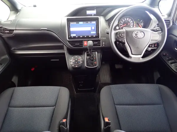 2020 Toyota Noah — photo 9 | Tuminion Kenya