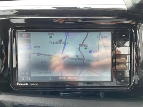 2021 Toyota Hilux — photo 3 | Tuminion Kenya