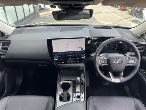 2024 Lexus Nx — photo 2 | Tuminion Kenya