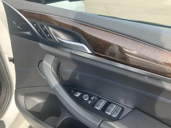 2023 Bmw X3 — photo 8 | Tuminion Kenya