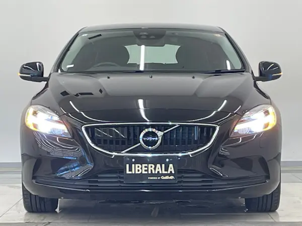 2019 Volvo V40 — photo 9 | Tuminion Kenya