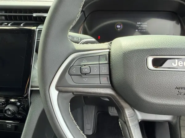 2025 Jeep Grand Cherokee — photo 9 | Tuminion Kenya