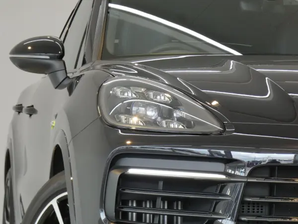 2020 Porsche Cayenne — photo 3 | Tuminion Kenya