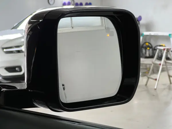 2024 Landrover Defender — photo 8 | Tuminion Kenya