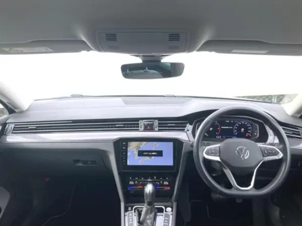 2021 Volkswagen Passat — photo 8 | Tuminion Kenya