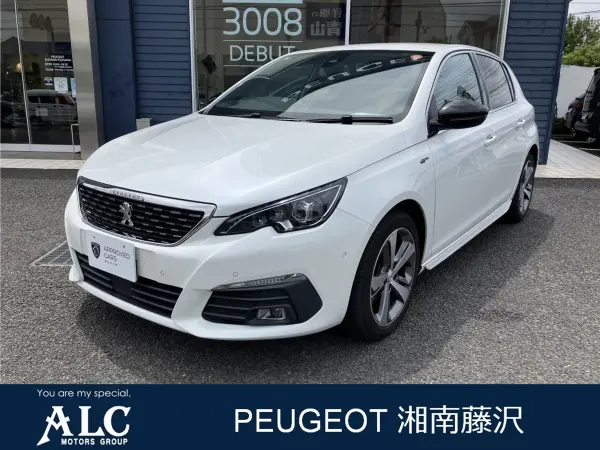 2021 Peugeot 308 — photo 1