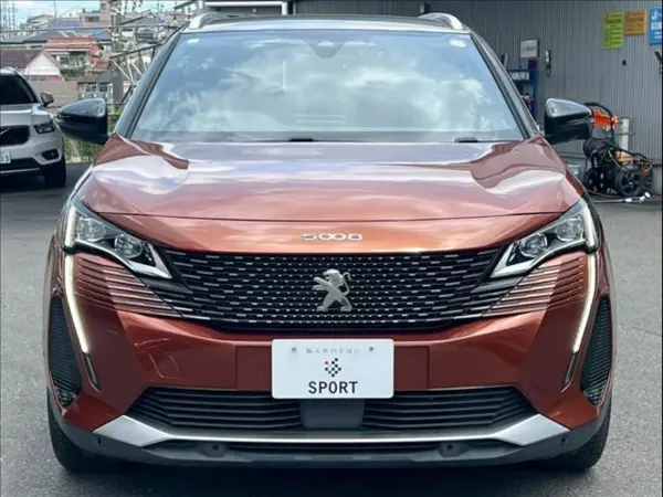2021 Peugeot 5008 — photo 8 | Tuminion Kenya