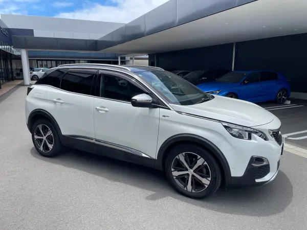 2019 Peugeot 3008 — photo 2 | Tuminion Kenya