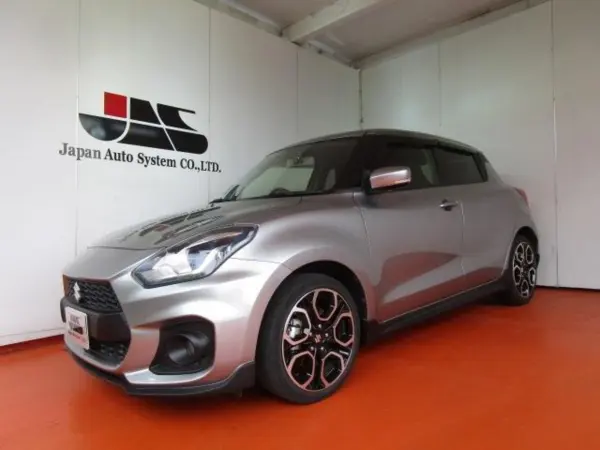 2021 Suzuki Swift — photo 1